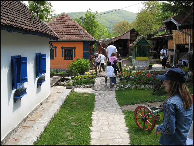 Inicijativa za produženje roka važenja vaučera za odmor u Srbiji do 20. decembra 1 terzica avlija foto moja srbija