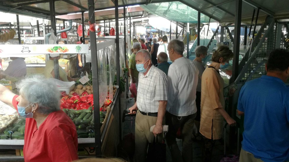 Korona virus i alternativna budućnost: Kako bi Srbija i svet izgledali da pandemija potraje pet godina 4 pijaca