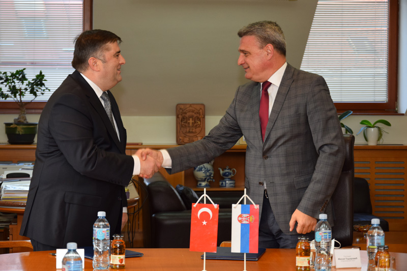 CACAK HALK BANKA UGOVOR MILUN TODOROVIC KENAN BOZKURT 30102020 MNA GRAD CACAK 02 SMALL