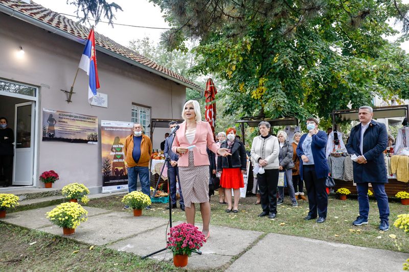 CACAK JEZEVICA ZENE ZORANA MIHAJLOVIC 15102020 MNA MGSI ZORAN PETROVIC 04 SMALL
