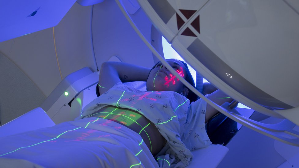 Korona virus, Srbija i druge bolesti: Šta da rade ljudi koji čekaju na operacije i preglede 1 žena prima radioterapiju