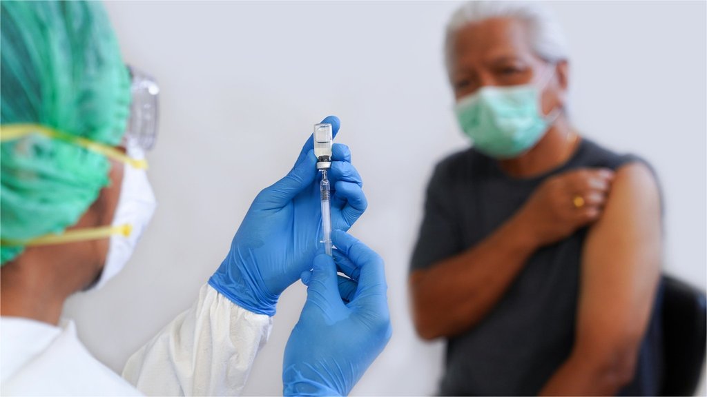 Korona virus i vakcinacija: Još jedna vakcina za koju tvrde da je delotvorna 95 odsto 1 Vaccination