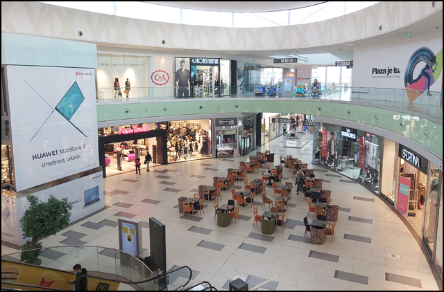 KG Plaza 2