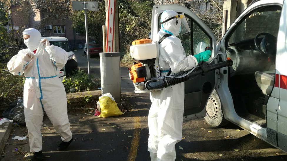 Korona virus: Preminulo 47 ljudi u Srbiji, Makron pozitivan na Kovid-19, vakcinacija u EU od 27. decembra 1 nfgtgbh