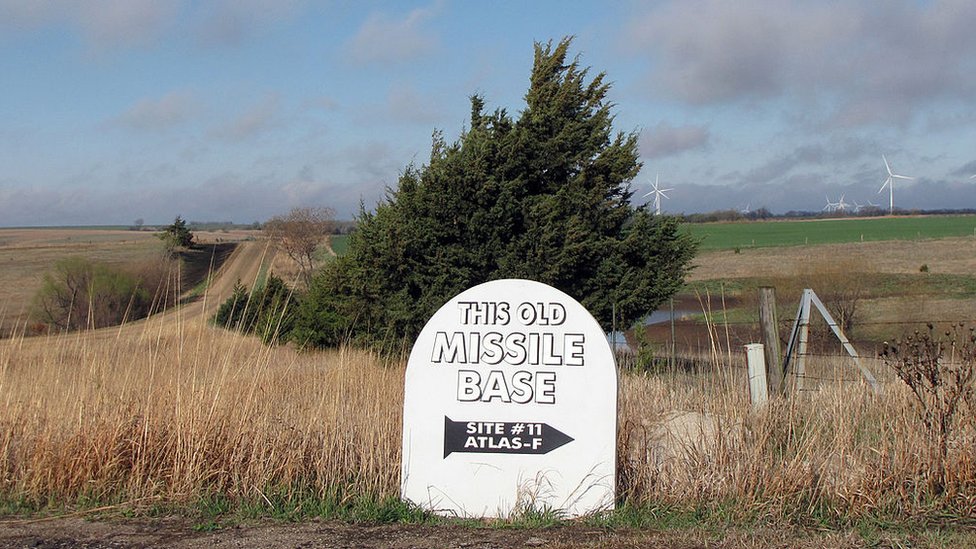 Ljudi i katastrofe: Da li znate ko su preperi i zašto se unapred pripremaju za najgore moguće scenarije 5 Survival shelters are being built in former military bases, like this nuclear missile silo north of Salina , Kansas.