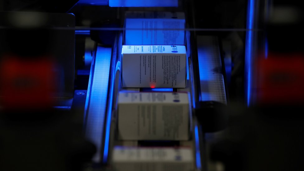 Korona virus i vakcinacija: Ruska vakcina Sputnjik brine naučnike 6 Proverka