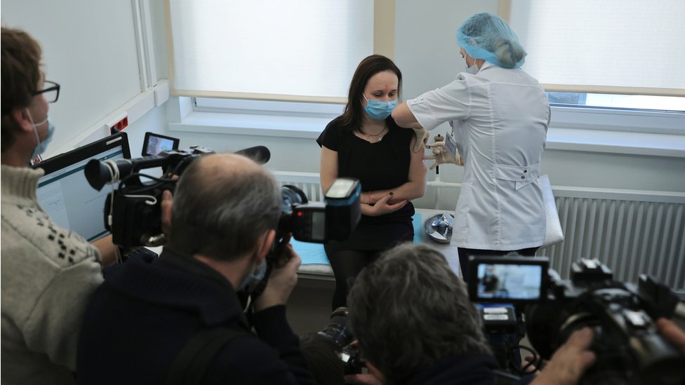 Korona virus i vakcinacija: Ruska vakcina Sputnjik brine naučnike 7 Pressa