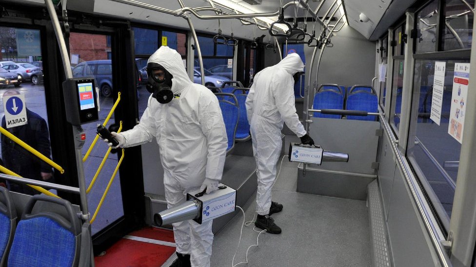 Korona virus: Krizni štab u Srbiji odlučuje o novim merama, u Kanadi i Americi počinje vakcinacija 3 beograd