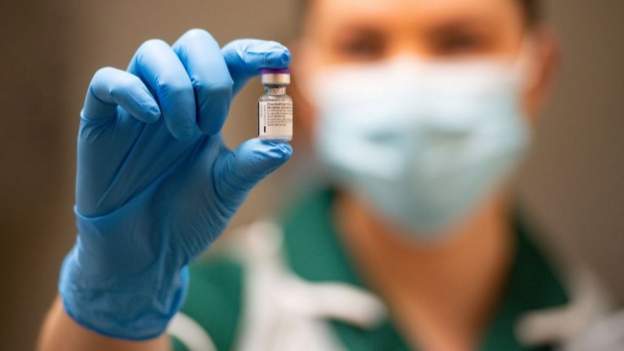 Korona virus i Srbija: Počela vakcinacija, premijerka i ministarka prve dobile vakcinu 2 korona