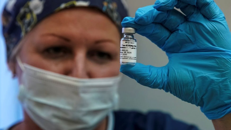 A nurse shows Russia"s "Sputnik-V" vaccine against the coronavirus disease (COVID-19) prepared for inoculation in a post-registration trials stage at a clinic in Moscow, Russia September 17, 2020.