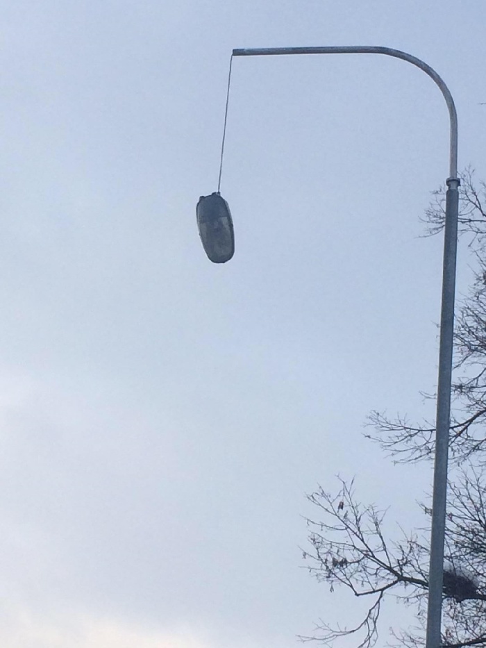 Slike grada: Lampion koji čeka žrtvu (FOTO) 1 bandera