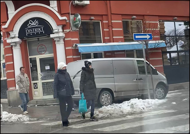 Još jedna priča o čačanskim trotoarima 6 parkiranje 1