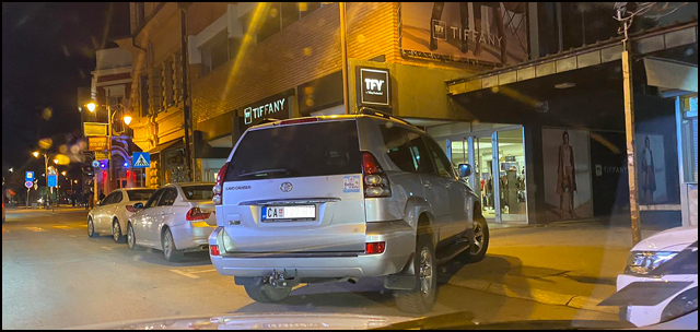 parkiranje a la gvozden