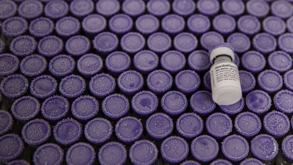 Korona virus i vakcinacija: Ruska vakcina Sputnjik V - deluje u 92 odsto slučajeva 4 Vakcina