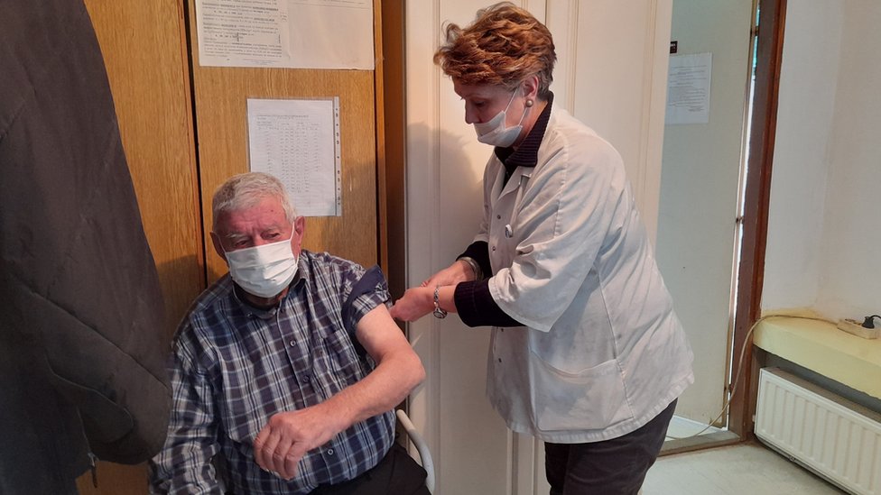 Vakcinacija i korona virus: Zašto je Srbija u vrhu zemalja po broju imunizovanih 5 negotin vakcinacija