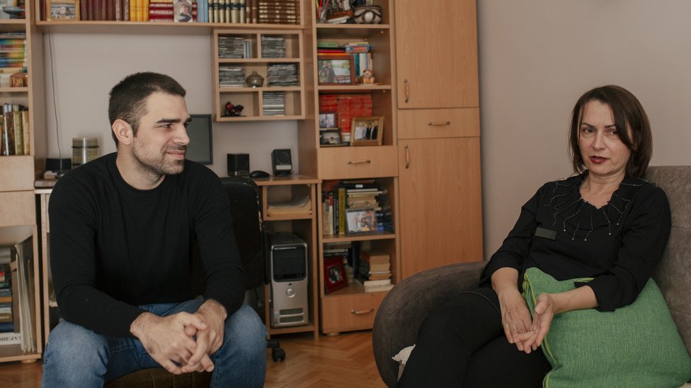 Preminuli lekari u Srbiji: Beli mantili iza kojih je ostala crnina 3 Sin Vuk i supruga Slobodanka