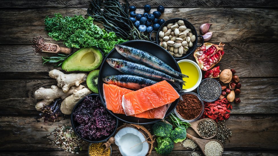 Korona virus i vitamin D: Zašto vam je potreban i kako može da pomogne u borbi protiv virusa kao što je Kovid 5 Display of foods rich in vitamin D
