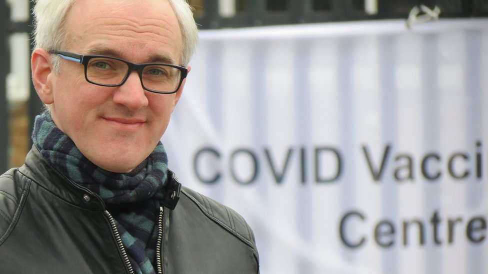 Korona virus, vakcine i nuspojave: Moje iskustvo sa njima i šta one znače 1 James Gallagher