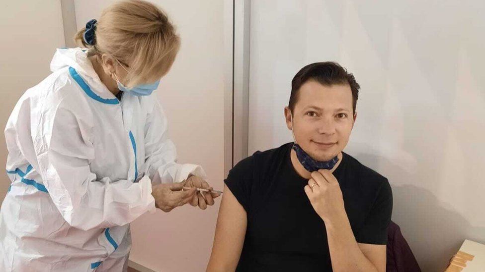 Vakcinacija stranih državljana u Srbiji: „AstraZeneka, prva doza, izvolite svi" 4 Džonatan Koppert