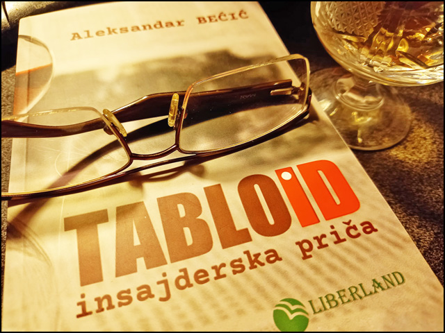 tabloid 2