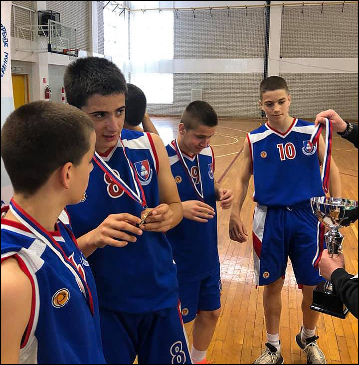 kosarka milica 5