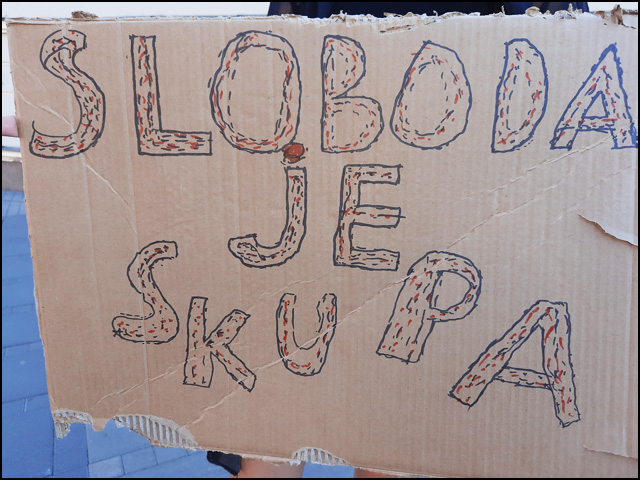 sloboda je skupa