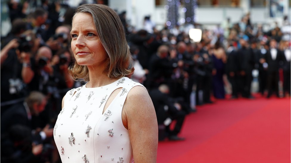 Film, Kan i festival: Zvezde posle godinu dana pauze prošetale crvenim tepihom 2 Jodie Foster at Cannes 2021