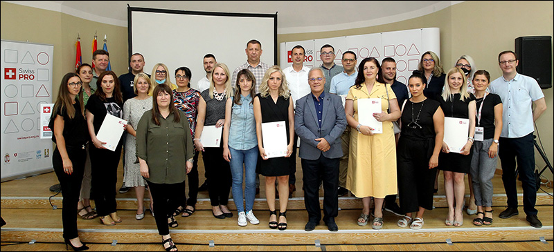 Grupna fotografija ucesnika dogadjaja
