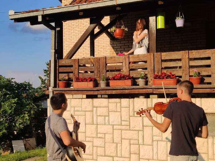 serenade2