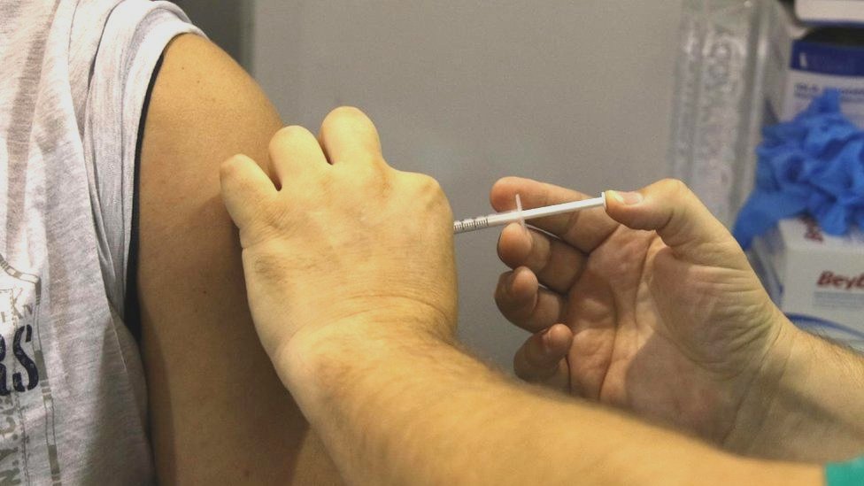 Korona virus: Sve više zaraženih u Srbiji, dve doze vakcina najbolja zaštita protiv Delta soja - studija 1 vakcinacija