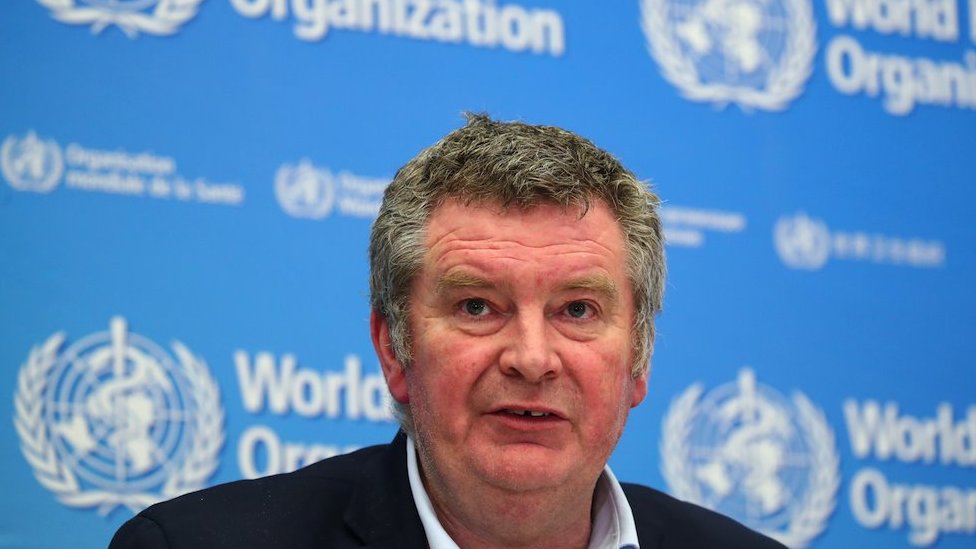 Korona virus i vakcinacija: Da li treća doza daje pravu zaštitu i da li je moralno nuditi ih sada 5 Mike Ryan, Executive Director of the World Health Organization (WHO) Emergencies Programme during a press conference in Geneva, Switzerland, February 11, 2020.