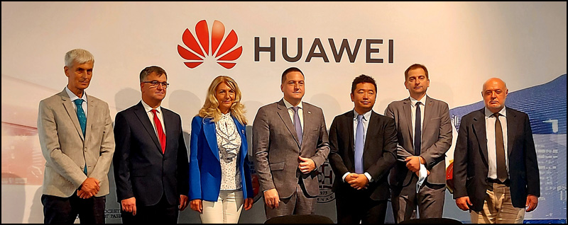 1 Ministar Ruzic sa direktorom Huawei i dekanima fakulteta