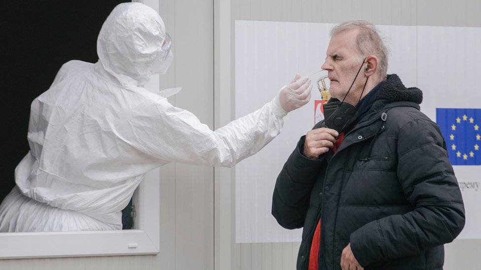 Korona virus: U Srbiji broj zaraženih premašio milion, preminulo još 52 ljudi, u Rusiji najviše preminulih u jednom danu od početka pandemije 1 testiranje