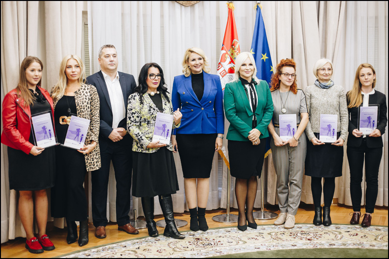 U Vladi Srbije proglašene pobednice Konkursa za podršku ženskom preduzetništvu 1 zene preduzetnice 1