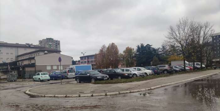 Todorović rasprodaje gradsko zemljište, umesto parkinga biće zgrada 3 parking