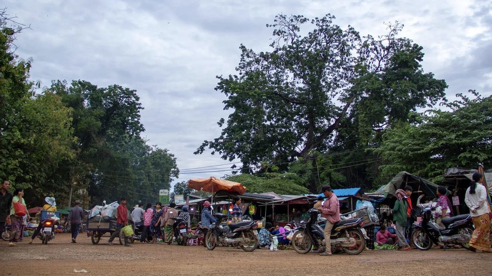 Battambang morning market