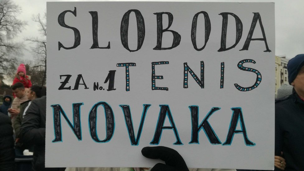 Novak Đoković: Podrška srpskom teniseru od kolega, patrijarh se moli za njega, novi skup u Beogradu - igrao se tenis 10 Skup podrške Đokoviću