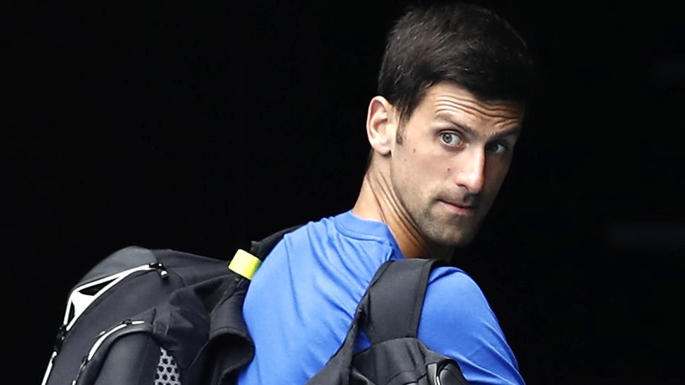 Novak Đoković, korona virus i Australijan open: Kakva kazna čeka tenisera u Srbiji zbog kršenja mera izolacije 1 Novak Djokovic of Serbia is seen leaving Melbourne Park in Melbourne, Australia, 30 January 2021