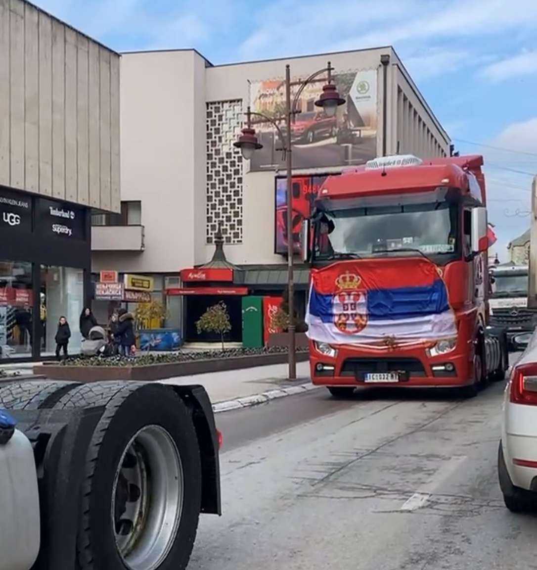 Božić u Čačku: Bageri, traktori, kamioni 3 bozic2