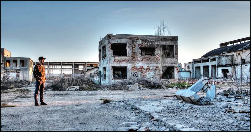 covek fabrika