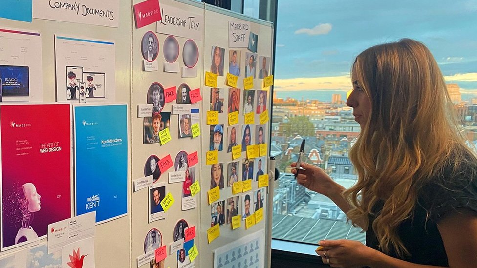 Internet i prevare: Desetine ljudi namamljeno da rade za lažnu dizajnersku agenciju 8 Reporter Catrin Nye tries to work out who working at Madbird is real and who is fake