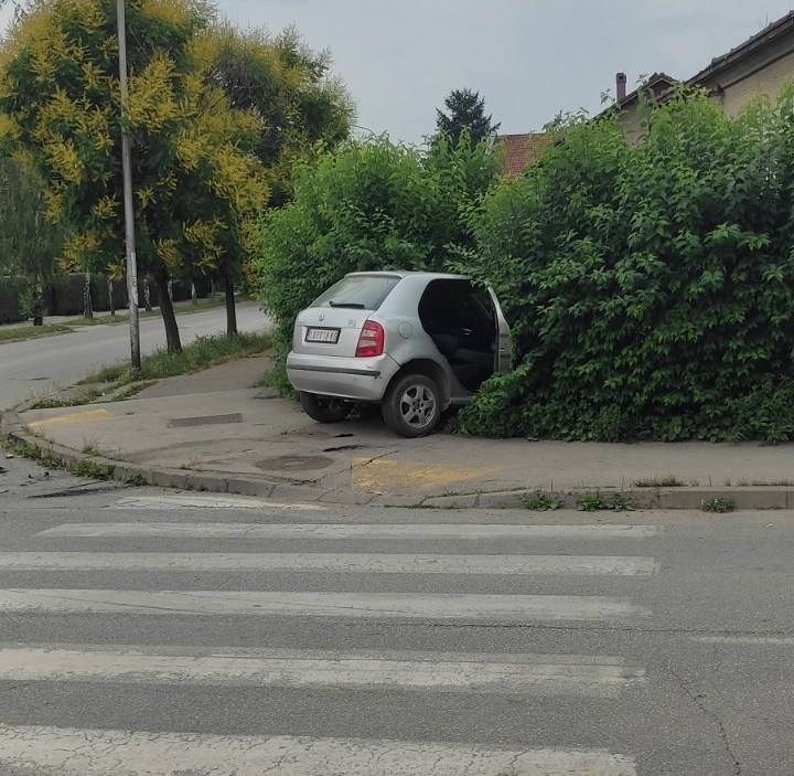 Još jedna nezgoda na raskrsnici sa "četvorkom" 1 viber image 2022 06 17 14 10 14 944