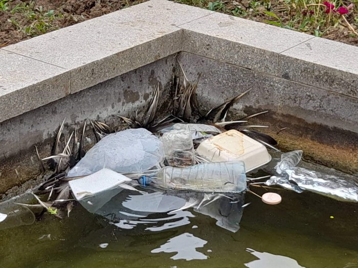 Fontane se raspadaju, postale ruglo grada (FOTO, VIDEO) 4 fontana2