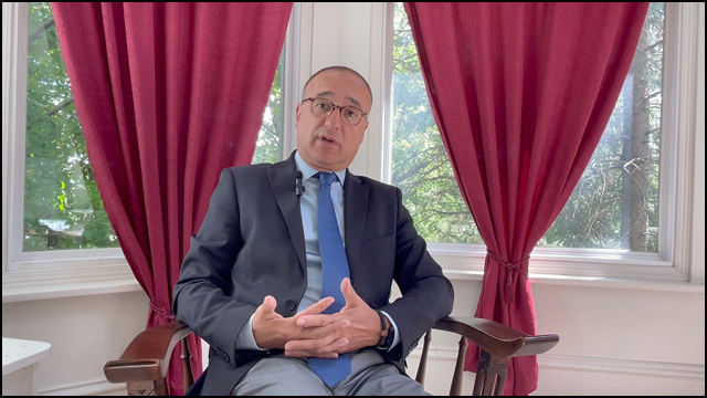 Pionirski poduhvat jednog Kanađanina i dvojice Srba: Solarni autoputevi 4 Ambasador Srbije u Otavi Dejan Ralevic