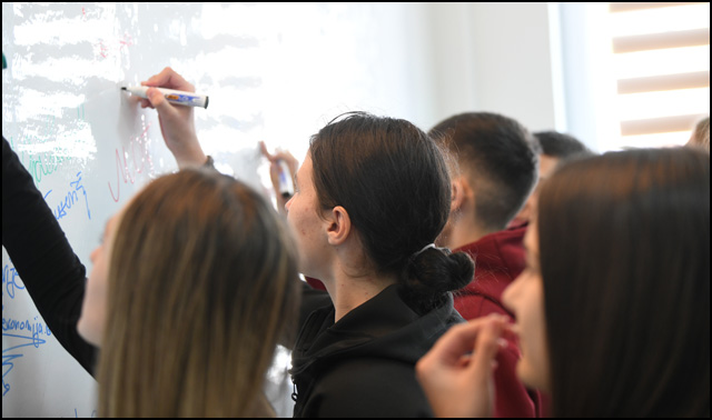 Mejkers lab u Medicinskoj školi 5 Mejkers lab Cacak foto Milan Mitrovic 5