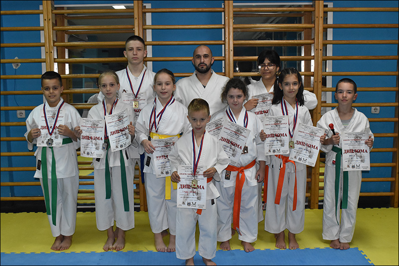 Čačani uspešni u Šapcu 1 karate DBA