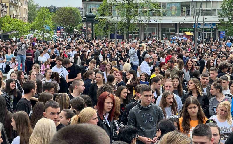 cacak protest4