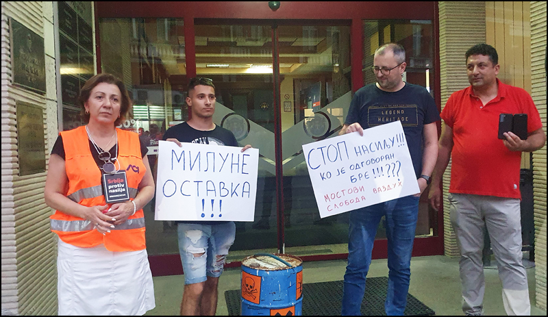 protest ca 1b