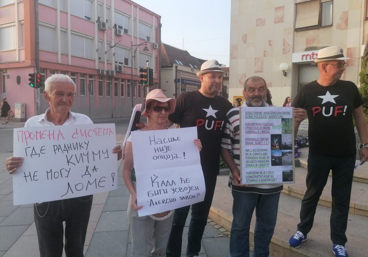 protest cacak