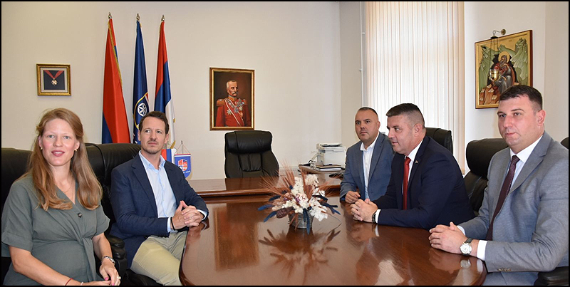 Princ Filip u Mrkonjić Gradu: “Lepo je biti među svojima” (FOTO) 2 princ 2